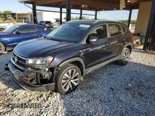 2022 Volkswagen Taos SE z VIN 3VVRX7B2XNM099149, wystawiony jako Copart lot #52431695 z przebiegiem 36 148 mil mil oraz Szkoda całkowita • Salvage title. Historia ofert i sprzedaży dostępna na DreamBid. Obrazek 1.