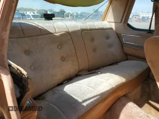 1979 Chevrolet Caprice z VIN 1N47L9J165221, wystawiony jako Copart lot #52261755 z przebiegiem 45 874 mil mil oraz Czysty tytuł • Clean title. Historia ofert i sprzedaży dostępna na DreamBid. Obrazek 10.