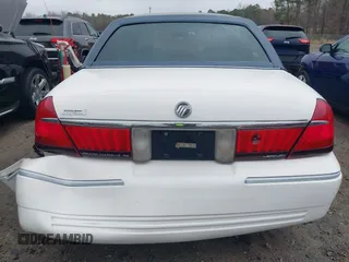 1999 Mercury Grand Marquis GS z VIN 2MEFM74W9XX622371, wystawiony jako IAAI lot #41721054 z przebiegiem 131 724 mil mil oraz . Historia ofert i sprzedaży dostępna na DreamBid. Obrazek 16.