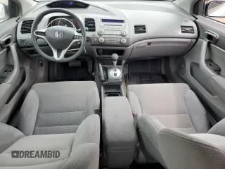 2010 Honda Civic с VIN 2HGFG1B39AH002010, выставлен на аукционе Copart как лот 52688435 с пробегом 47 125 миль миль и Чистый • Clean title. История ставок и продаж доступна на DreamBid. Изображение 8.
