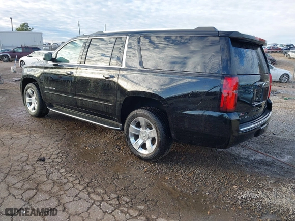 2020 Chevrolet Suburban Premier with VIN 1GNSCJKC0LR121728, listed as a IAAI auction lot 41105003 with 43,820 mi miles. Bid and sale history available at carsss.com. Image 3.