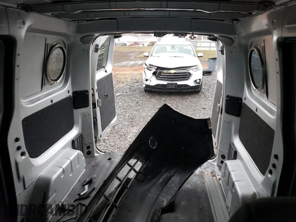 2013 Nissan NV200 SV z VIN 3N6CM0KN2DK691358, wystawiony jako Copart lot #85540004 z przebiegiem Nie podano mil oraz Szkoda całkowita • Salvage title. Historia ofert i sprzedaży dostępna na DreamBid. Obrazek 10.