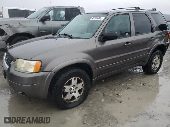 2003 Ford Escape Limited with VIN 1FMCU94133KC26627, listed as a Copart auction lot 45505944 with 154,952 mi miles and Salvage Title. Bid and sale history available at carsss.com. Image 1.