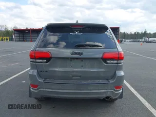 2020 Jeep Grand Cherokee Altitude z VIN 1C4RJFAG5LC364453, wystawiony jako IAAI lot #42168969 z przebiegiem 66 573 mil mil oraz . Historia ofert i sprzedaży dostępna na DreamBid. Obrazek 16.