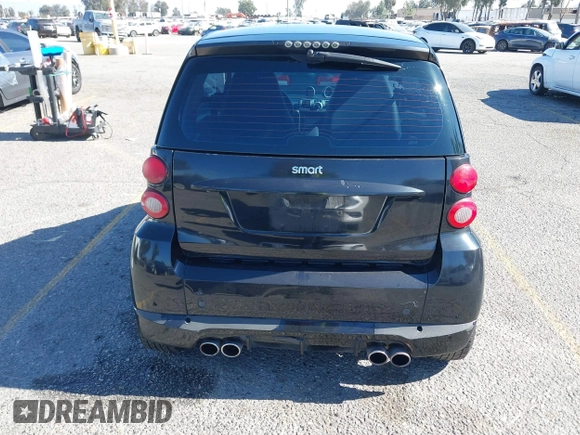 2009 Smart fortwo Pure z VIN WMEEJ31X49K218655, wystawiony jako IAAI lot #40850458 z przebiegiem 243 075 mil mil oraz . Historia ofert i sprzedaży dostępna na DreamBid. Obrazek 15.