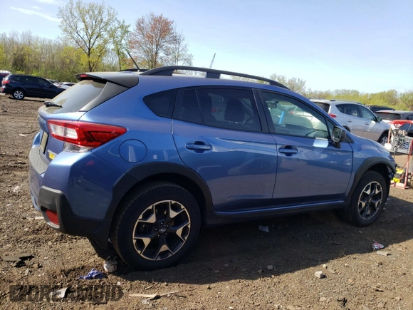 2019 Subaru Crosstrek with VIN JF2GTAAC2KH228544, listed as a Copart auction lot 54897895 with 33,307 mi miles and Salvage Title. Bid and sale history available at carsss.com. Image 3.