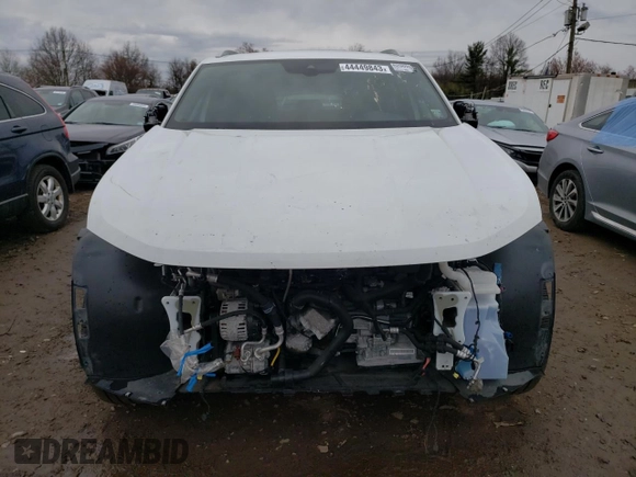 2021 Volkswagen Atlas SEL Premium R-Line with VIN 1V2FE2CA2MC206046, listed as a Copart auction lot 44449843 with 13,805 mi miles and Salvage title. Bid and sale history available at DreamBid. Image 5.