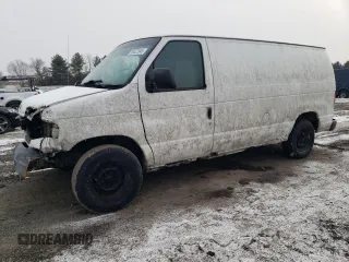 1999 Ford Econoline Cargo with VIN 1FTRE1427XHB65677, listed as a Copart auction lot 88522945 with 301,567 mi miles and Salvage Title. Bid and sale history available at carsss.com. Image 1.