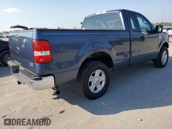 2004 Ford F-150 XL z VIN 1FTRF12W44NA77850, wystawiony jako Copart lot #52124375 z przebiegiem 175 402 mil mil oraz Szkody całkowita. Historia ofert i sprzedaży dostępna na DreamBid. Obrazek 3.