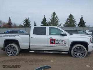 2018 GMC Sierra 1500 Denali with VIN 3GTU2PEJ6JG520383, listed as a IAAI auction lot 41849192 with 152,970 mi miles. Bid and sale history available at carsss.com. Image 13.