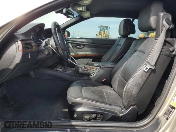 2009 BMW 3 Series 335i with VIN WBAWL735X9P181627, listed as a Copart auction lot 49628745 with 164,035 mi miles and Clean title. Bid and sale history available at DreamBid. Image 7.