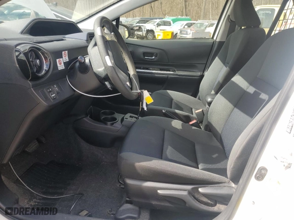 2016 Toyota Prius c One with VIN JTDKDTB39G1122687, listed as a Copart auction lot 53061105 with 138,685 mi miles and Clean Title. Bid and sale history available at carsss.com. Image 7.