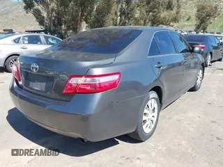 2008 Toyota Camry LE with VIN 4T1BE46K68U732143, listed as a IAAI auction lot 41845419 with 236,214 mi miles. Bid and sale history available at carsss.com. Image 4.