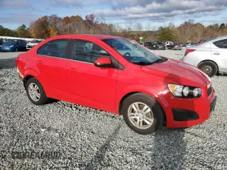 2015 Chevrolet Sonic LT with VIN 1G1JC5SH5F4198290, listed as a Copart auction lot 81277654 with 91,396 mi miles and Salvage Title. Bid and sale history available at DreamBid. Image 4.