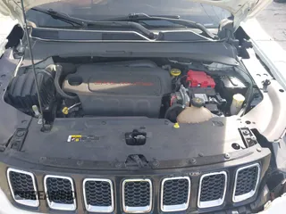2019 Jeep Compass Altitude with VIN 3C4NJCBB3KT676807, listed as a IAAI auction lot 42595932 with 104,505 mi miles and . Bid and sale history available at DreamBid. Image 10.