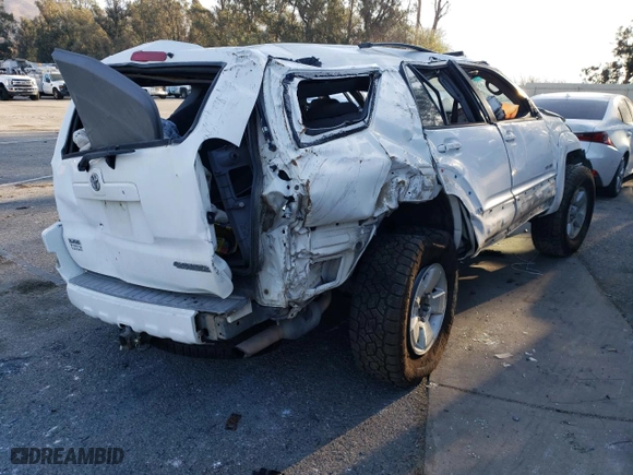 2005 Toyota 4Runner SR5 with VIN JTEBU14R258031248, listed as a Copart auction lot 84204404 with 0 mi miles and Salvage Title. Bid and sale history available at carsss.com. Image 3.