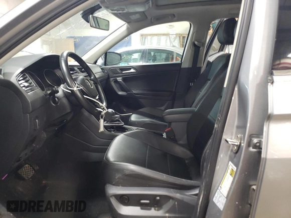 2020 Volkswagen Tiguan SE with VIN 3VV3B7AX1LM002984, listed as a Copart auction lot 52350555 with 94,365 mi miles and Salvage Title. Bid and sale history available at DreamBid. Image 7.
