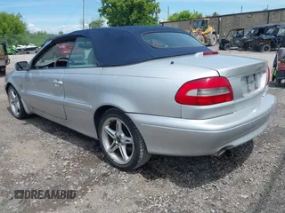 2002 Volvo C70 с VIN YV1NC53D22J026065, выставлен на аукционе IAAI как лот 42344703 с пробегом Не указан миль и . История ставок и продаж доступна на DreamBid. Изображение 3.