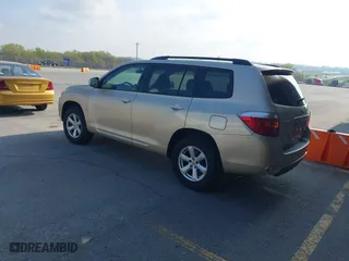 2008 Toyota Highlander with VIN JTEES41A482068313, listed as a IAAI auction lot 41973917 with 262,396 mi miles. Bid and sale history available at carsss.com. Image 3.