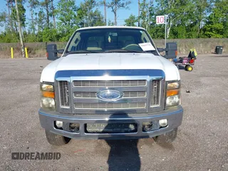 2008 Ford Super Duty F-250 SRW XL with VIN 1FTSW21R28EA64586, listed as a IAAI auction lot 42035755 with 247,707 mi miles. Bid and sale history available at carsss.com. Image 12.