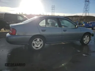 2000 Nissan Altima XE with VIN 1N4DL01D2YC140903, listed as a Copart auction lot 85961404 with 236,639 mi miles and Salvage Title. Bid and sale history available at carsss.com. Image 3.