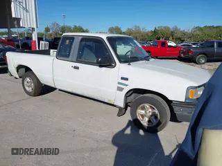 1996 Mazda B-Series 2WD Truck SE with VIN 4F4CR16U5TTM04778, listed as a IAAI auction lot 41745747 with 138,351 mi miles. Bid and sale history available at carsss.com. Image 1.