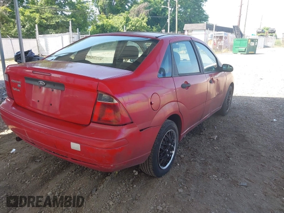 2007 Ford Focus S z VIN 1FAFP34N07W363568, wystawiony jako IAAI lot #42557496 z przebiegiem 120 123 mil mil oraz . Historia ofert i sprzedaży dostępna na DreamBid. Obrazek 4.