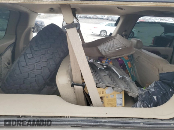 2005 Ford Excursion Limited с VIN 1FMNU43S15ED42741, выставлен на аукционе Copart как лот 43897955 с пробегом Не указан миль и Списание • Salvage title. История ставок и продаж доступна на DreamBid. Изображение 13.