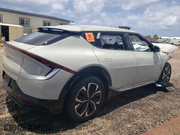 2024 Kia EV6 Light Long Range with VIN KNDC3DLC8R5160371, listed as a Copart auction lot 53358314 with 2,449 mi miles and Non Repairable. Bid and sale history available at carsss.com. Image 3.