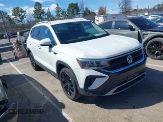 2022 Volkswagen Taos SE с VIN 3VVYX7B26NM043768, выставлен на аукционе IAAI как лот 41742891 с пробегом 53 885 миль миль и . История ставок и продаж доступна на DreamBid. Изображение 1.