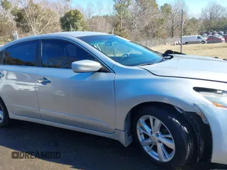 2014 Nissan Altima S with VIN 1N4AL3AP2EC402123, listed as a IAAI auction lot 41350287 with 146,305 mi miles and . Bid and sale history available at DreamBid. Image 13.