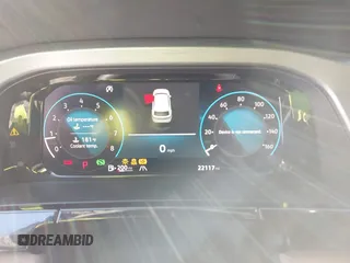 2024 Volkswagen Atlas SE z VIN 1V2KE2CA5RC227558, wystawiony jako IAAI lot #41645555 z przebiegiem 22 117 mil mil oraz . Historia ofert i sprzedaży dostępna na DreamBid. Obrazek 7.