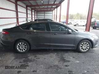 2016 Ford Fusion S with VIN 3FA6P0G73GR177327, listed as a IAAI auction lot 41217967 with 199,977 mi miles. Bid and sale history available at carsss.com. Image 13.