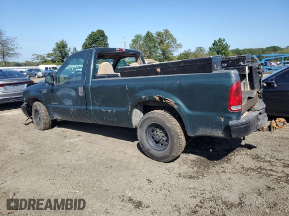 2001 Ford Super Duty F-250 XL with VIN 1FTNF20F81EC82381, listed as a Copart auction lot 70332273 with 365,218 mi miles and Salvage Title. Bid and sale history available at carsss.com. Image 2.