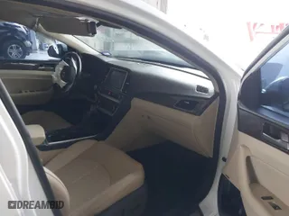 2019 Hyundai Sonata Sport with VIN 5NPE34AF9KH813933, listed as a IAAI auction lot 40777165 with 112,654 mi miles. Bid and sale history available at carsss.com. Image 5.