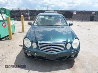 2007 Mercedes-Benz E 350 with VIN WDBUF56X27B010334, listed as a IAAI auction lot 42233993 with 100,780 mi miles and . Bid and sale history available at carsss.com. Image 6.