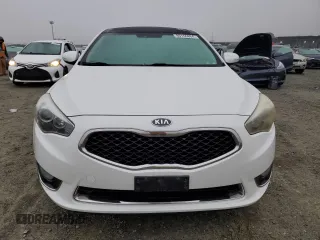 2015 Kia Cadenza Premium with VIN KNALN4D70F5174298, listed as a Copart auction lot 86166864 with 136,880 mi miles and Clean Title. Bid and sale history available at carsss.com. Image 5.