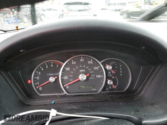 2004 Mitsubishi Endeavor LS with VIN 4A4MN21S74E013411, listed as a Copart auction lot 43638495 with 265,778 mi miles and Salvage Title. Bid and sale history available at carsss.com. Image 9.