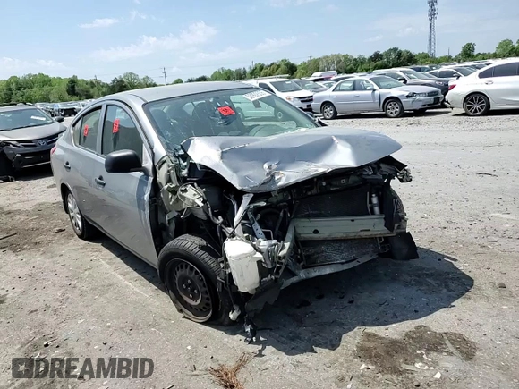 2014 Nissan Versa S with VIN 3N1CN7AP5EL864820, listed as a Copart auction lot 53992555 with 0 mi miles and Salvage Title. Bid and sale history available at carsss.com. Image 13.
