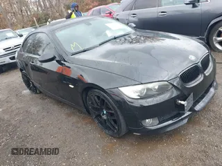 2009 BMW 3 Series 328i xDrive with VIN WBAWV535X9P080957, listed as a IAAI auction lot 40878730 with 94,892 mi miles and . Bid and sale history available at carsss.com. Image 1.