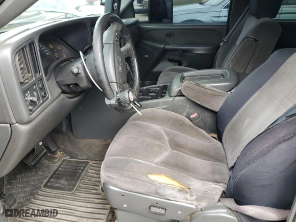 2003 GMC Sierra 1500 SLT with VIN 1GTEC19T33Z313379, listed as a Copart auction lot 48126095 with 256,458 mi miles and Salvage Title. Bid and sale history available at carsss.com. Image 7.