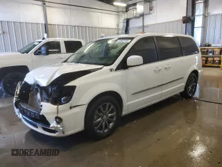 2014 Chrysler Town & Country S with VIN 2C4RC1HG0ER472251, listed as a Copart auction lot 42042705 with 89,303 mi miles and Clean Title. Bid and sale history available at carsss.com. Image 1.