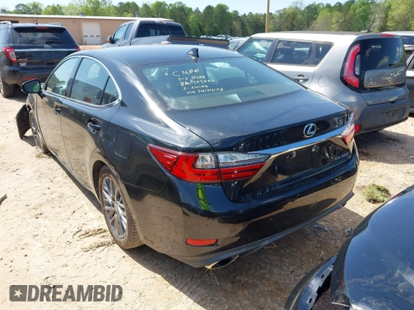 2018 Lexus ES 350 z VIN 58ABK1GG9JU104173, wystawiony jako IAAI lot #41968957 z przebiegiem 83 624 mil mil oraz . Historia ofert i sprzedaży dostępna na DreamBid. Obrazek 3.