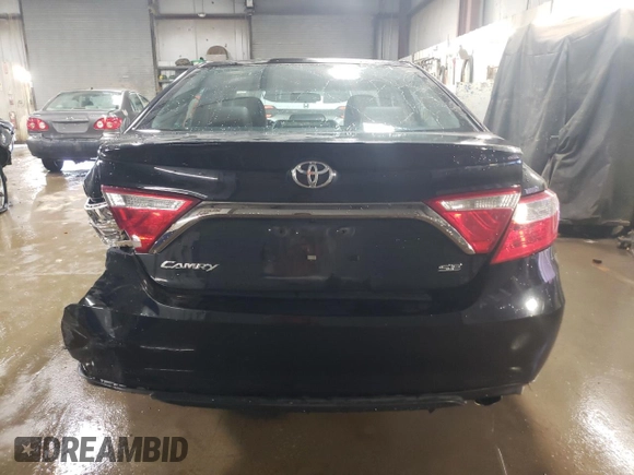 2017 Toyota Camry XLE with VIN 4T1BF1FKXHU428583, listed as a Copart auction lot 48420225 with 58,209 mi miles and Salvage Title. Bid and sale history available at carsss.com. Image 6.