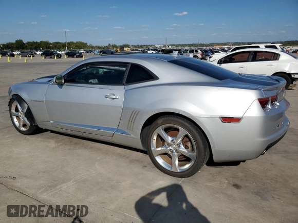 2013 Chevrolet Camaro LT with VIN 2G1FC1E37D9239138, listed as a Copart auction lot 72280614 with 175,911 mi miles and Salvage Title. Bid and sale history available at carsss.com. Image 2.