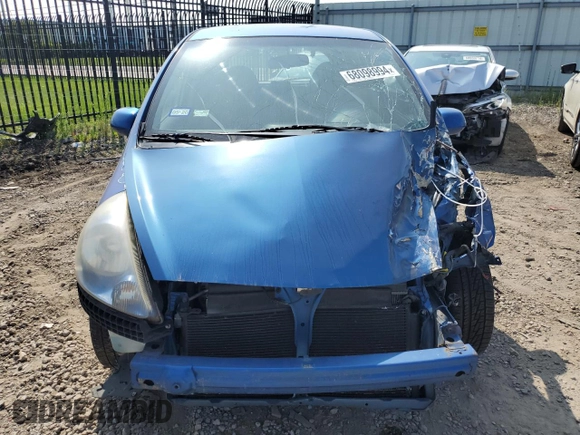 2007 Honda Fit Sport with VIN JHMGD38647S047784, listed as a Copart auction lot 68098994 with 0 mi miles and Salvage Title. Bid and sale history available at carsss.com. Image 5.