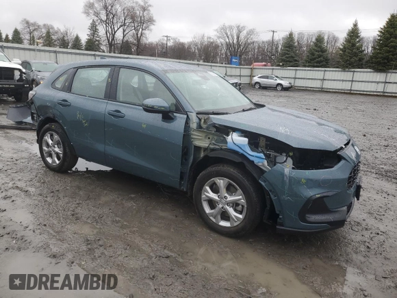 2025 Honda HR-V LX with VIN 3CZRZ2H33SM727523, listed as a Copart auction lot 52338715 with 1,365 mi miles and Non repairable. Bid and sale history available at DreamBid. Image 4.