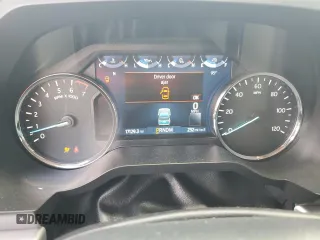 2022 Ford Expedition Max XLT z VIN 1FMJK1HT1NEA32142, wystawiony jako Copart lot #62789404 z przebiegiem 17 129 mil mil oraz Szkoda całkowita • Salvage title. Historia ofert i sprzedaży dostępna na DreamBid. Obrazek 9.