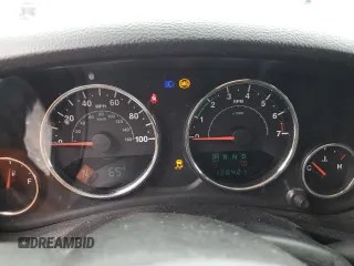 2012 Jeep Wrangler Unlimited Sport z VIN 1C4BJWDG9CL102626, wystawiony jako Copart lot #58421455 z przebiegiem 128 421 mil mil oraz Szkoda całkowita • Salvage title. Historia ofert i sprzedaży dostępna na DreamBid. Obrazek 9.