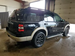 2008 Ford Explorer Eddie Bauer with VIN 1FMEU74818UA93789, listed as a Copart auction lot 58397955 with 130,981 mi miles and Salvage title. Bid and sale history available at DreamBid. Image 3.